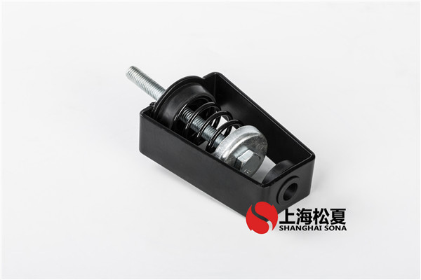 安裝動臂彈簧減震器時必須注意什么？